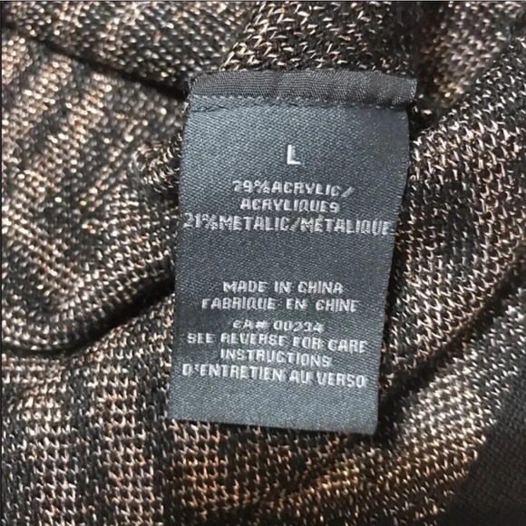 Just Taylor Black Gold Short Sleeve Sweater Dress 
Size Large - Picture 3 of 9